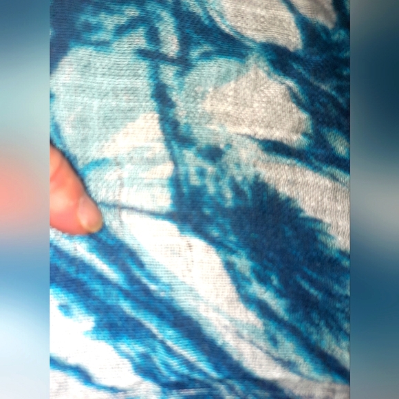 Scarf - Picture 6 of 7